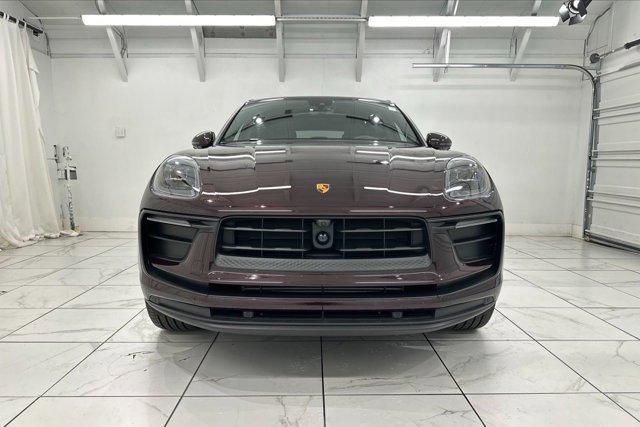 2024 porsche macan base