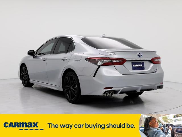 2023 toyota camry hybrid xse