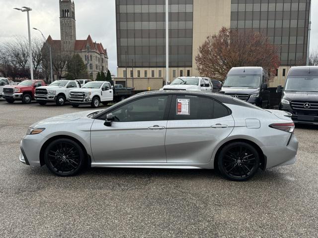 2021 toyota camry xse