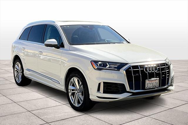 2020 audi q7 55 premium plus