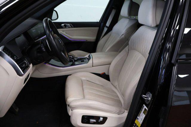 2022 bmw x5 m50i