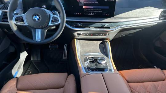 2025 BMW X6