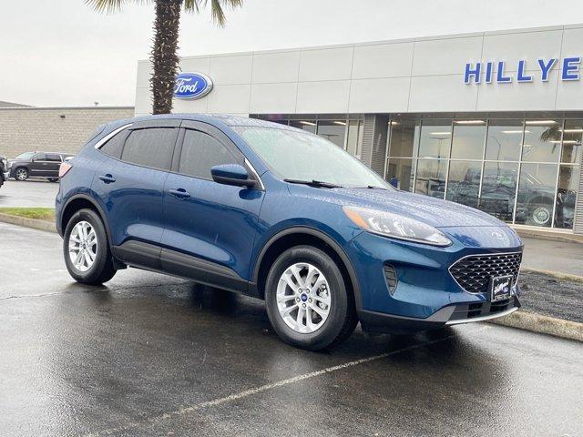 2020 ford escape se