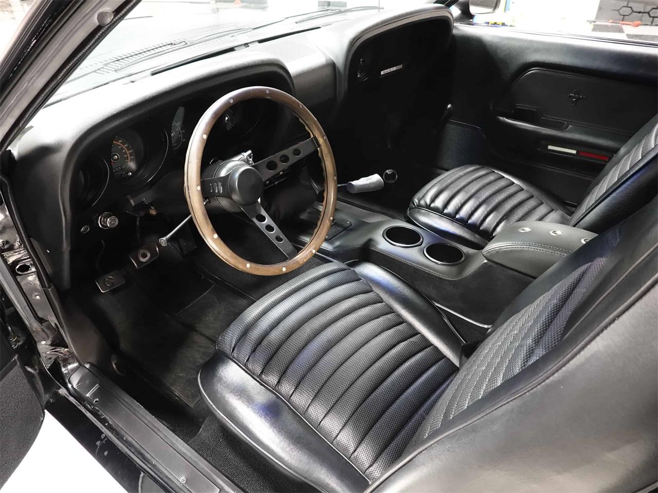 1970 ford mustang