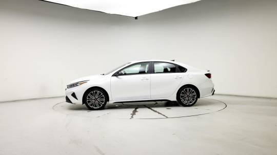 2024 Kia se
