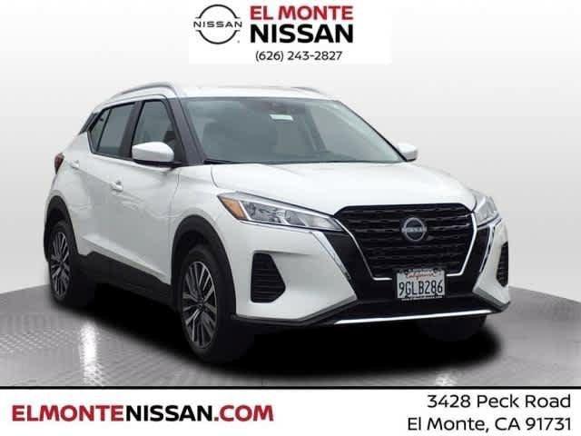 2023 nissan kicks