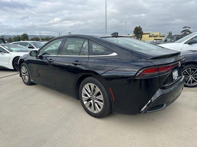 2021 toyota mirai limited in van nuys, california