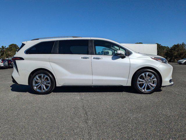2023 toyota sienna platinum 7 passenger