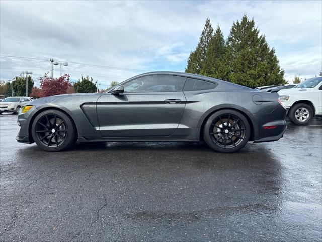 2016 ford shelby gt350 base