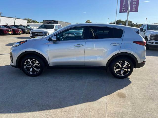 2022 kia sportage lx