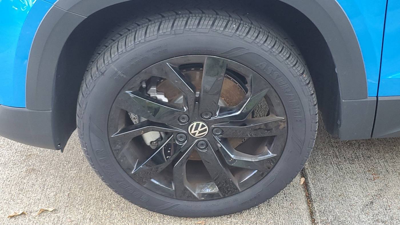 2024 volkswagen taos se