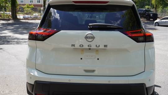 2025 Nissan Rogue s