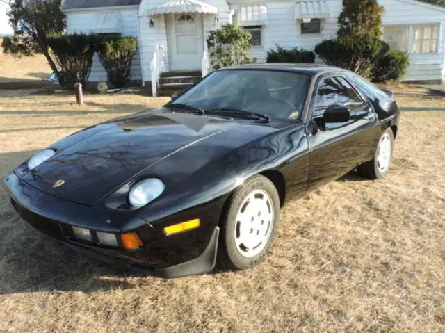 1985 porsche 928s 5 speed manual black/black no reserve!