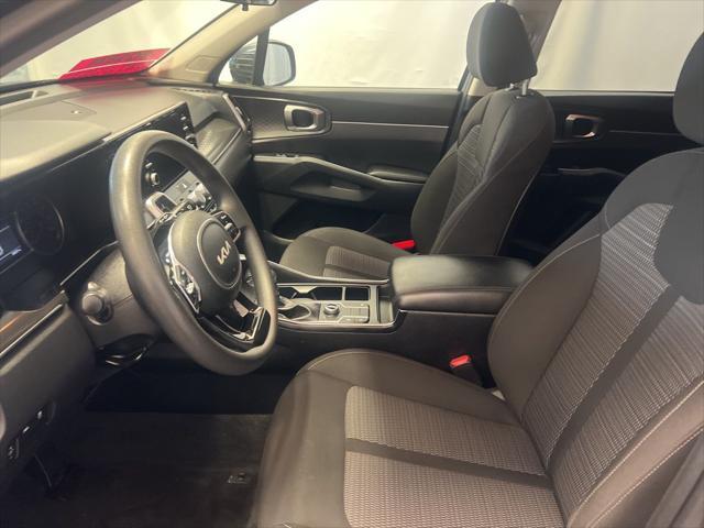 2022 kia sorento lx