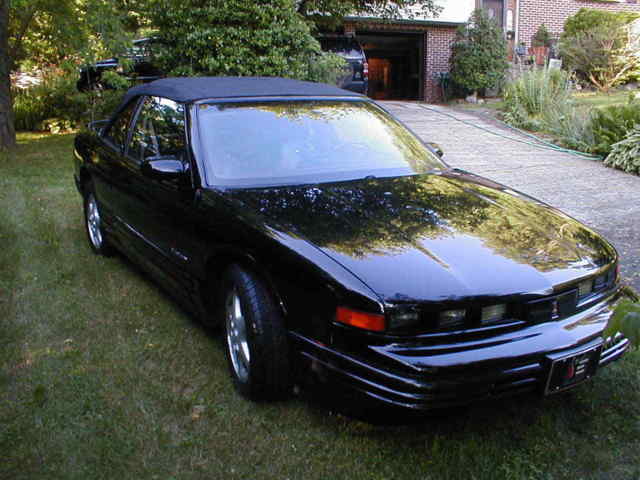 1993 oldsmobile cutlass supreme convertible - black
