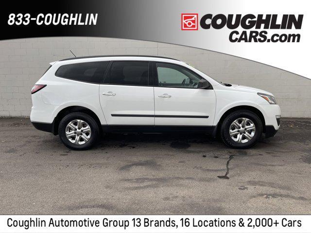 2017 chevrolet traverse ls