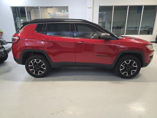 2021 jeep compass trailhawk