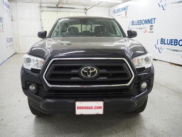 2022 toyota tacoma sr