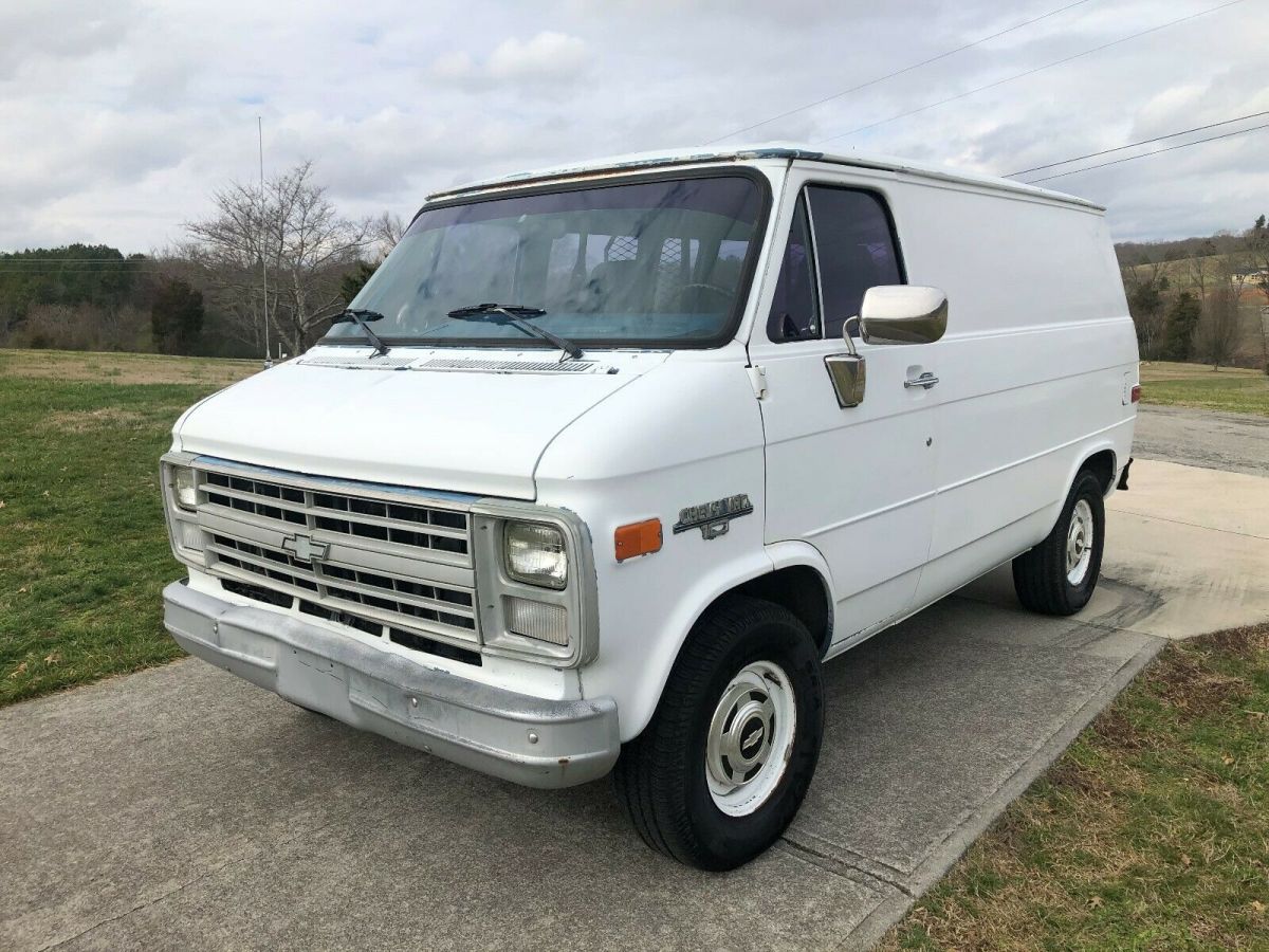 1990 chevrolet g-10 shorty van rust free southern van!