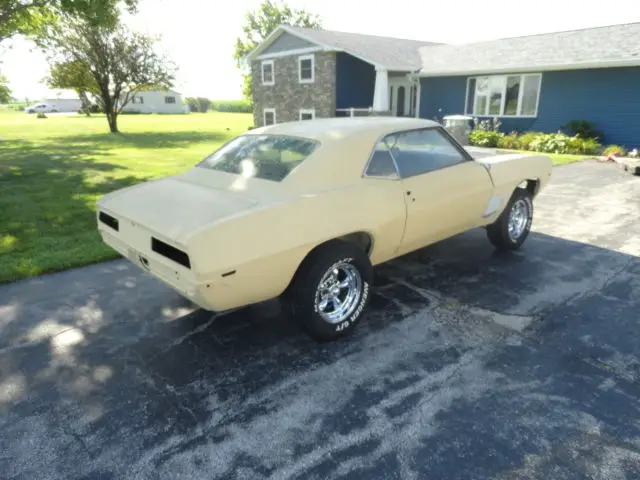 1969 camaro project car. tons of new parts! 12 bolt posi 4 wheel disc