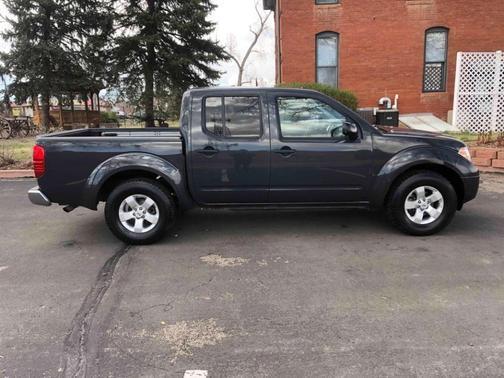 2013 nissan frontier in saint louis, missouri