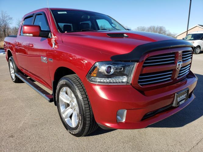 used 2013 ram 1500 4x4 crew cab sport fond du lac, wi 54937 for sale in fond du lac, wisconsin