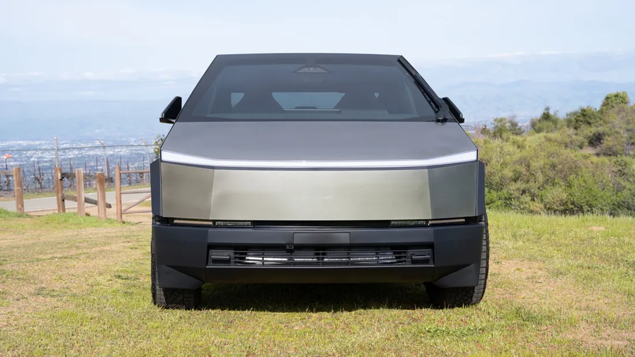 tesla cybertruck