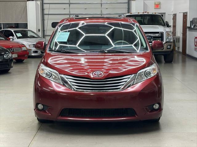 2011 toyota sienna xle