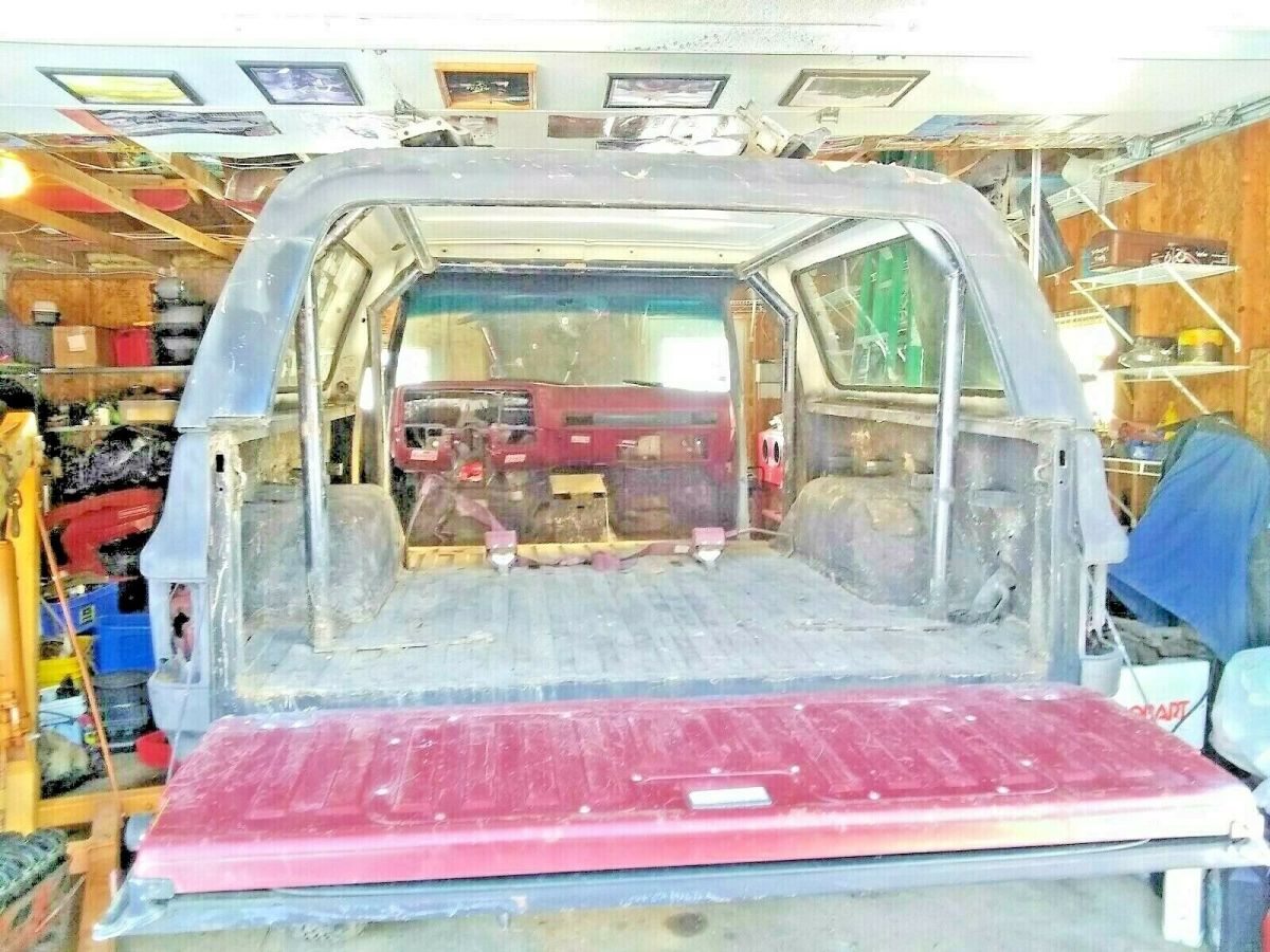k5 blazer project 1979 6inch lift, solid tailgate, solid frame