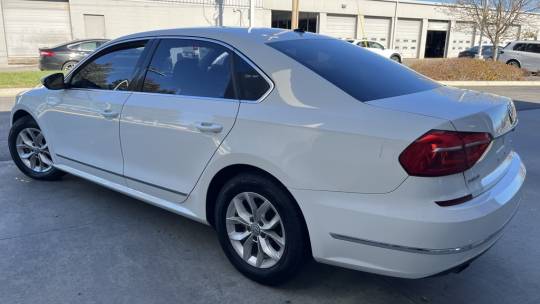 2016 Volkswagen Passat (North America and China)
