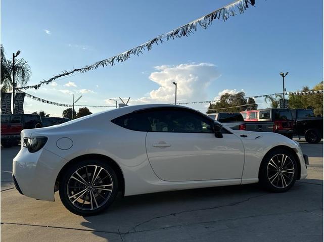 2015 scion fr-s release series 1.0