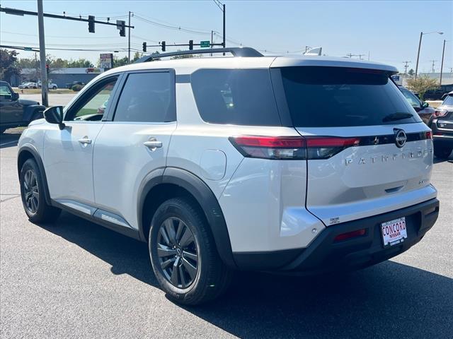 2022 nissan pathfinder sv 4wd