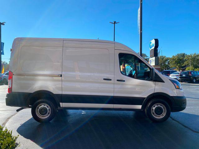2020 ford transit-250 base