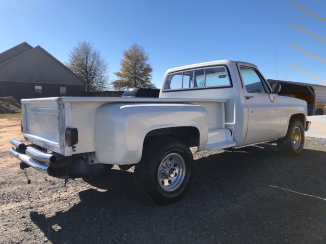 1983 chevrolet c20 - 454 big block truck - custom deluxe - 3/4 ton pickup