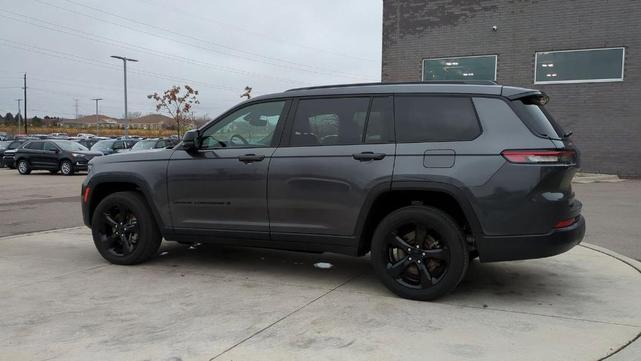 2023 jeep grand cherokee l laredo