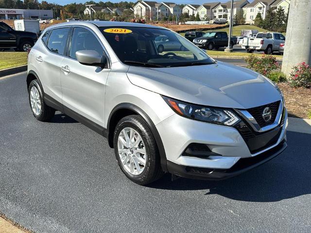 2021 nissan rogue sport s