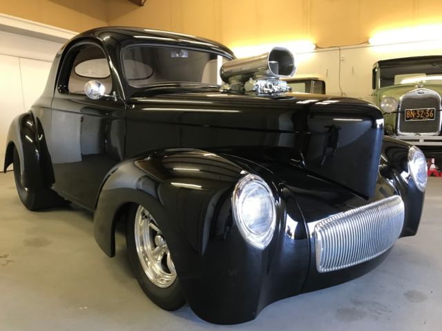 1941 willys coupe- blown big block-show quality