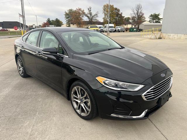 2020 ford fusion sel