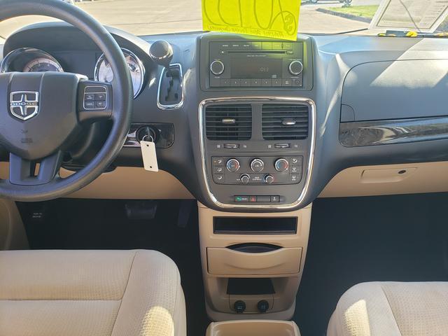 2016 dodge grand caravan avp/se
