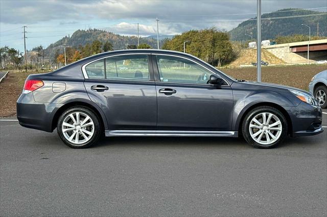 2013 subaru legacy premium