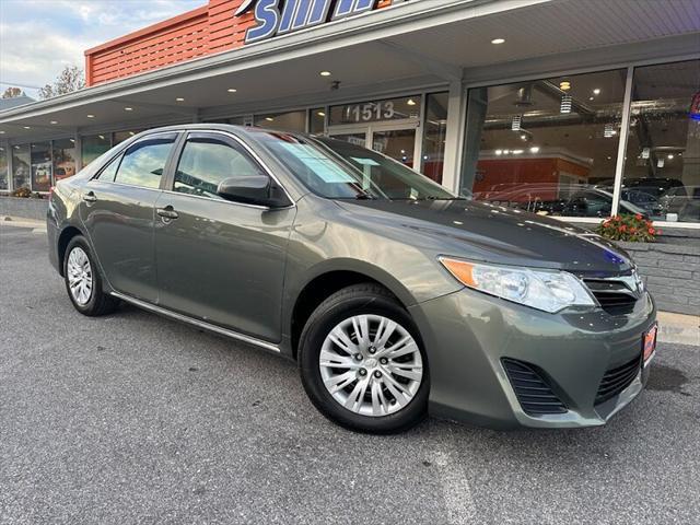 2012 toyota camry le