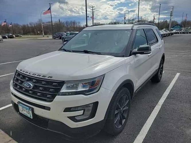 2017 ford explorer xlt in buffalo, minnesota