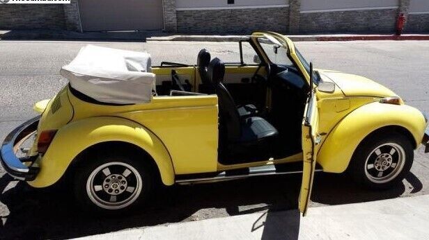 vw convertible super beetle, 1976 in good condition