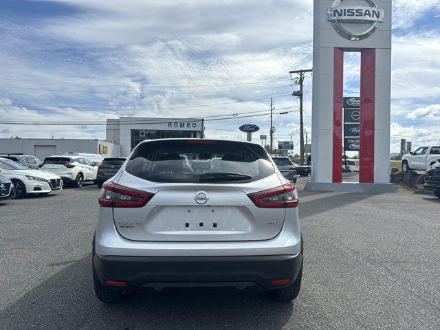2021 nissan rogue sport s