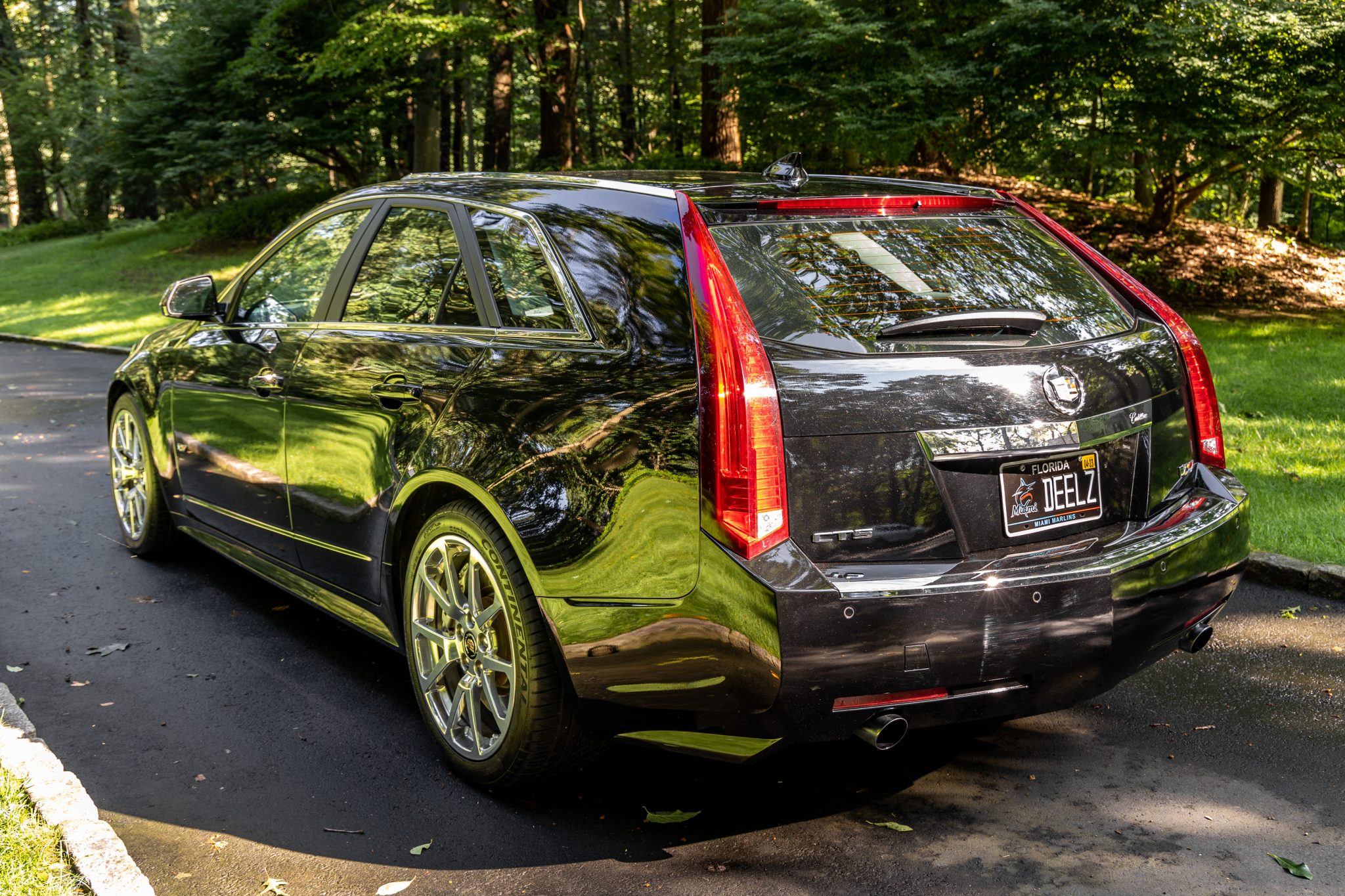 2011 cadillac cts-v wagon 6-speed
