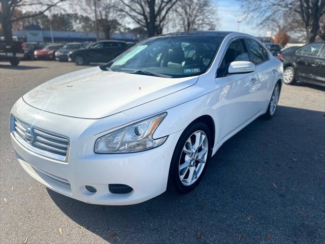 2012 nissan maxima sv