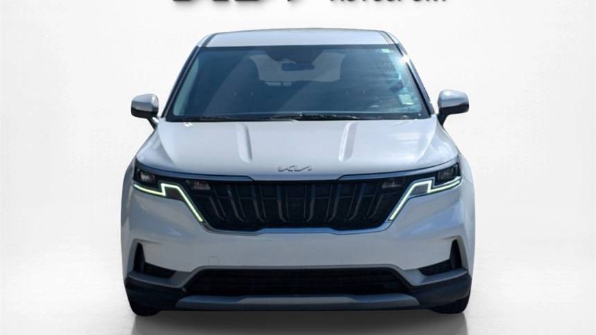 2022 kia carnival lx