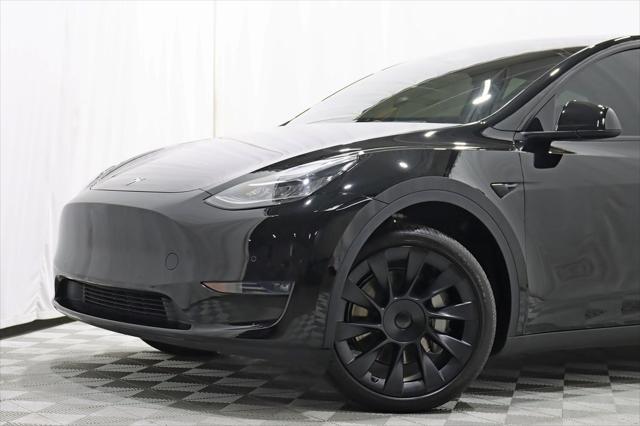 2022 tesla model y long range dual motor all-wheel drive