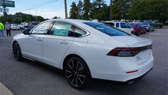 2024 Honda Accord touring