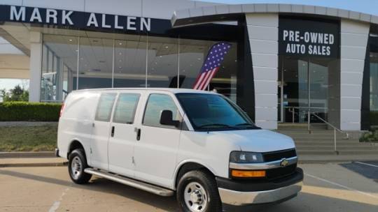 2022 chevrolet express 2500